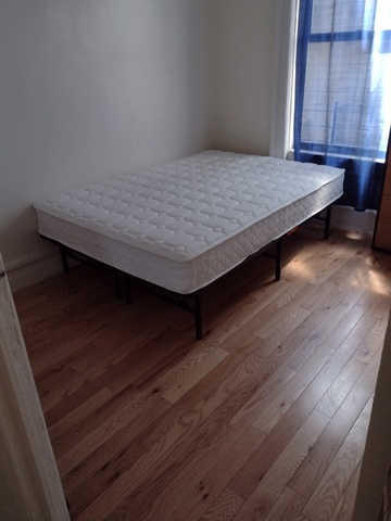 Private Room in 3Bed.1Bath