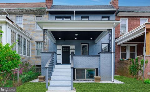 Entire Place 6Bed.3.5Bath