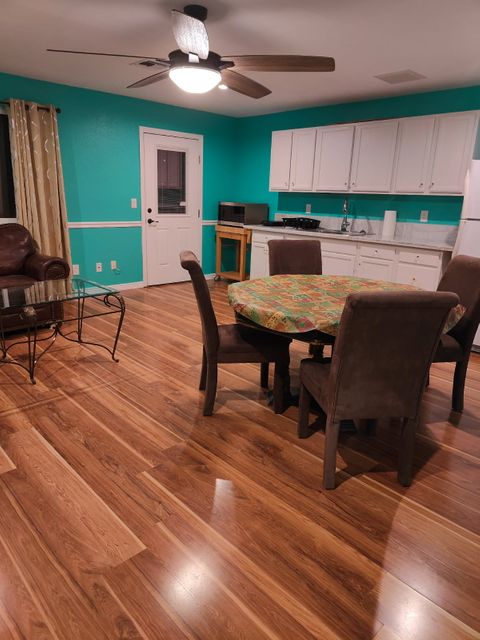 Entire Place 2Bed.1Bath