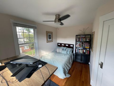 Shared Room in 2Bed.1Bath