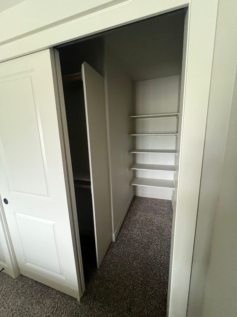 roommates in Oregon City Private Room in 5Bed.3Bath - cirtru.com