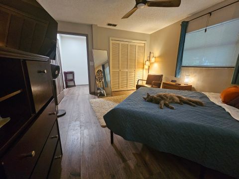 Private Room in 4Bed.3Bath