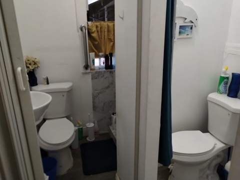 Private Room in 1Bed.2Bath