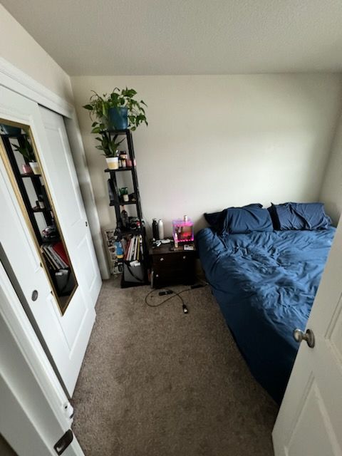 Shared Room in 4Bed.3Bath