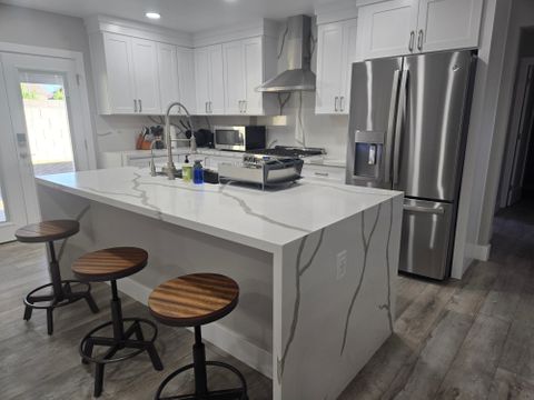 Private Room in 8Bed.2Bath