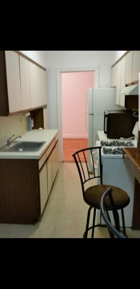 Private Room in 1Bed.1Bath