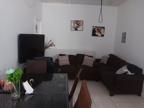 Entire Place 2Bed.1Bath