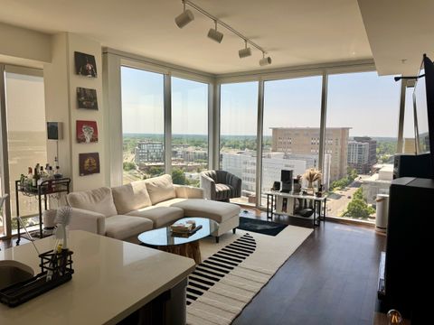 Private Room in 2Bed.2Bath