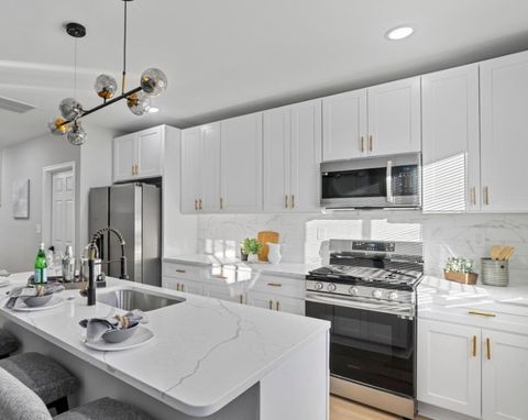Entire Place 4Bed.3.5Bath
