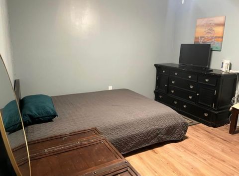 Private Room in 1Bed.1Bath