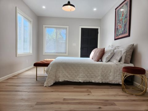 Entire Place 2Bed.1Bath
