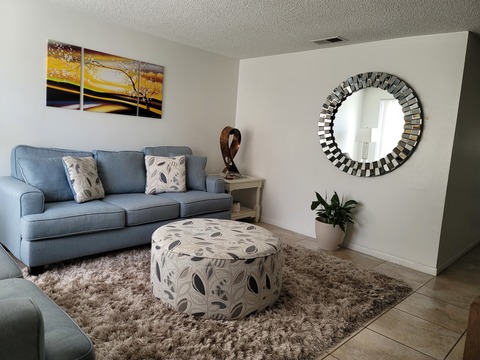 Entire Place 3Bed.1Bath