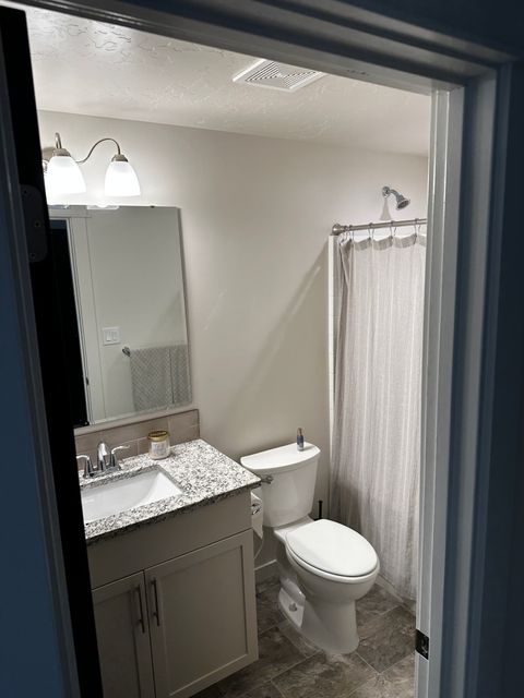 Private Room in 2Bed.2.5Bath