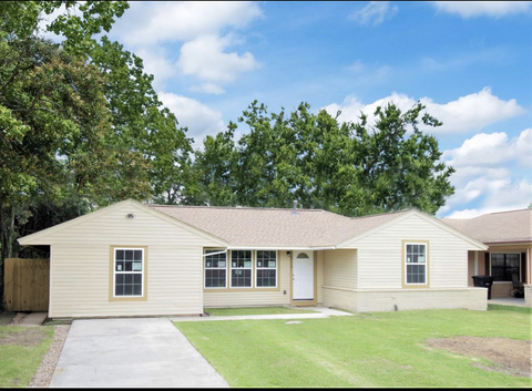 4Bed.1Bath House Near TMC Now Avail