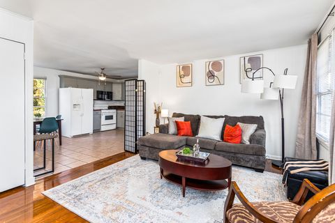 Private Room in 1Bed.1Bath