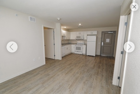 Private Room in 2Bed.2Bath