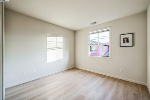 Private Room in 4Bed.3.5Bath