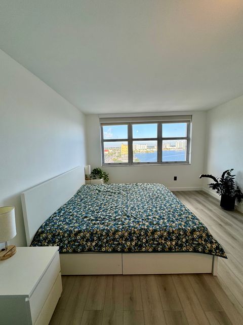 Private Room in 2Bed.2Bath