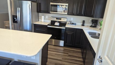 Private Room in 4Bed.3Bath