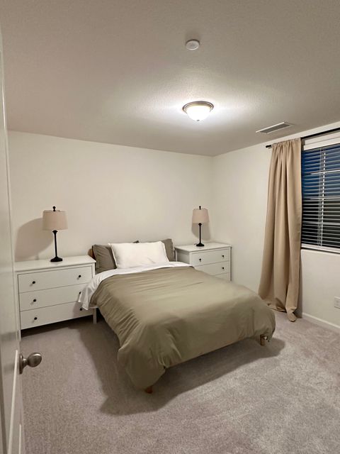 Private Room in 4Bed.3Bath