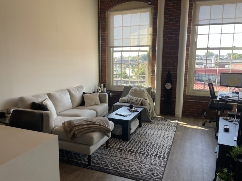 Private Room in 2Bed.1Bath