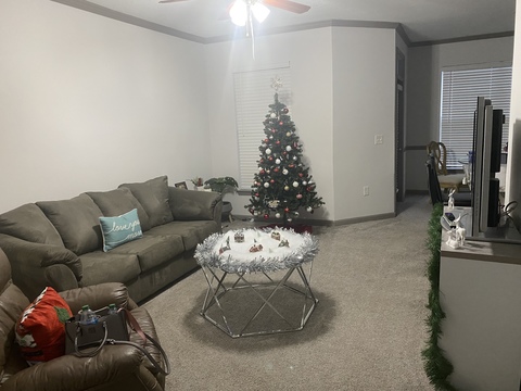 Private Room in 2Bed.2Bath