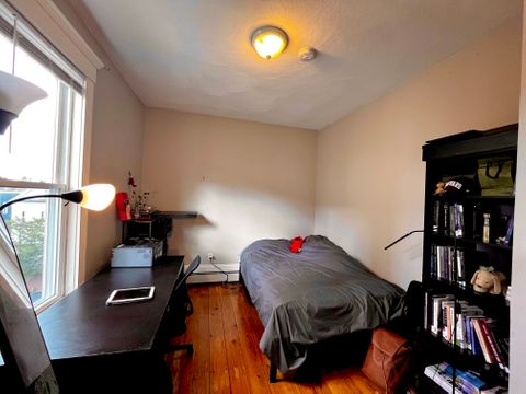 Shared Room in 4Bed.2Bath