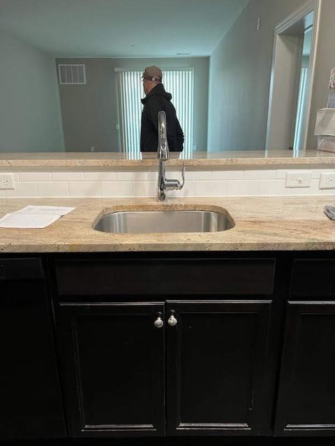 Private Room in 2Bed.2Bath
