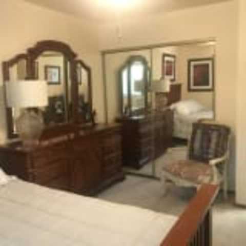 Private Room in 3Bed.3Bath