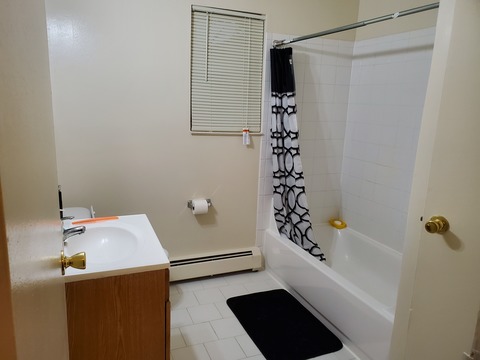 Private Room in 1Bed.1Bath