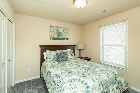 Room3Bed.2.5Bath