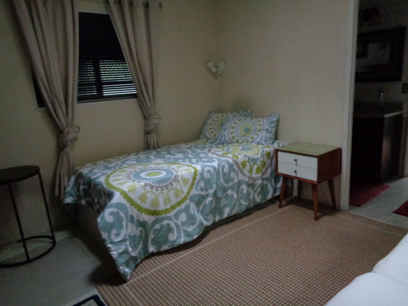 Private Room in 1Bed.1Bath
