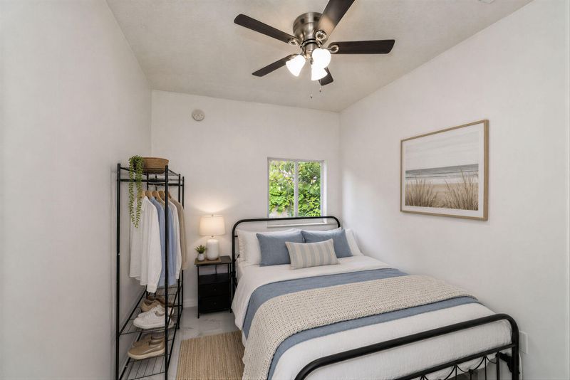 roommates in Undisclosed, West Palm Beach, FL 33406 Live in West Palm Beach, a 2 minute walk to transit stop PURDY LN at MILITARY TRL (id. 32746) - cirtru.com