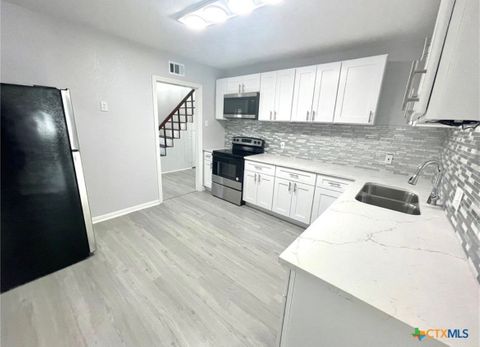 Private Room in 5Bed.2Bath