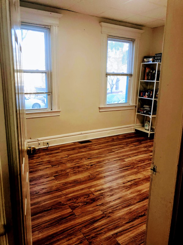 Shared Room in 2Bed.1Bath