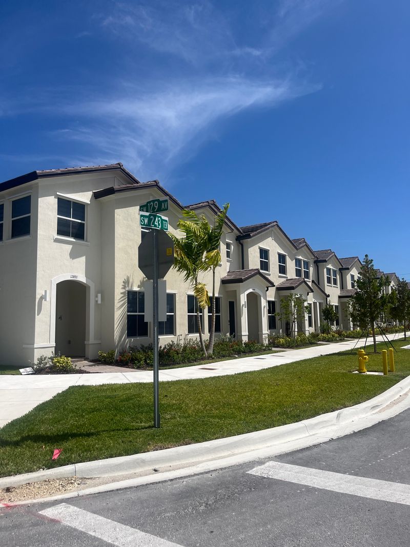 roommates in Homestead Private Room in 3Bed.2.5Bath - cirtru.com
