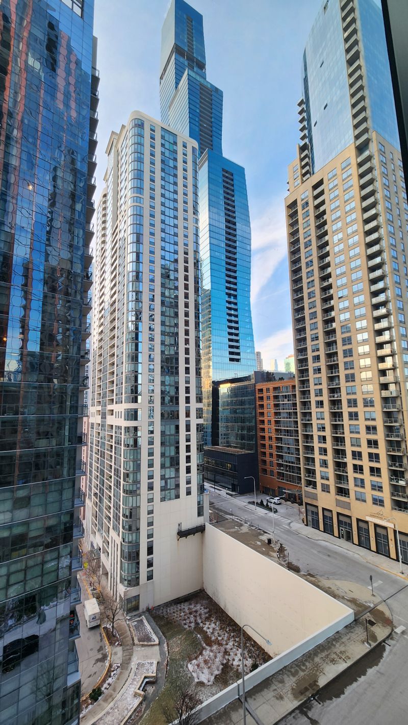 roommates in Chicago Entire Place 1Bed.1Bath - cirtru.com