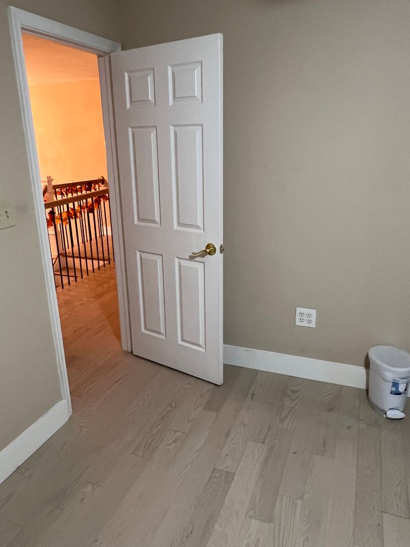 roommates in Woodbridge Shared Room in 3Bed.1Bath - cirtru.com