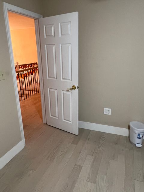 Shared Room in 3Bed.1Bath
