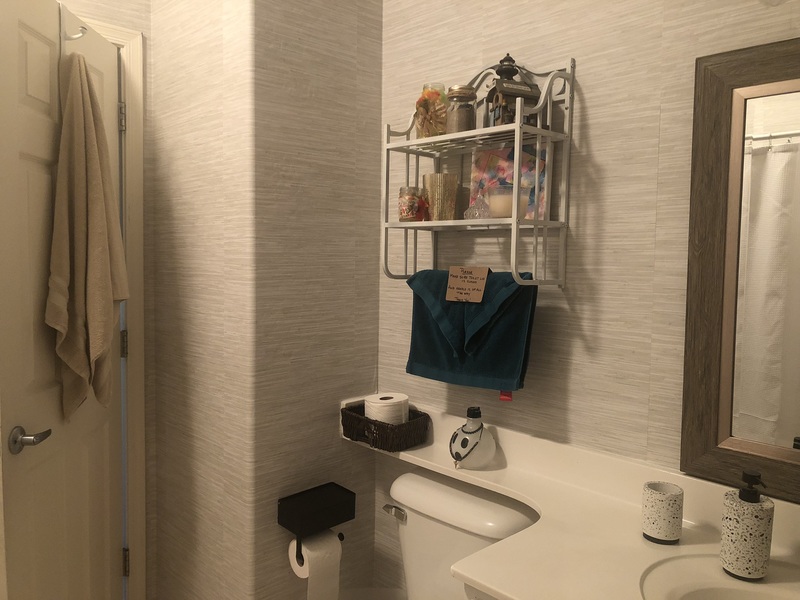 roommates in Surprise Private Room in 4Bed.2Bath - cirtru.com