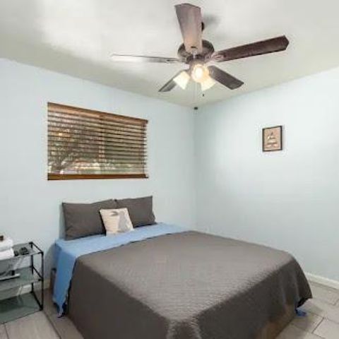 Country Club House (id. 32210)