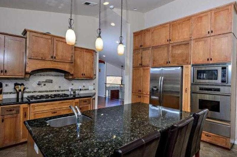 Luxury Master BR in 5BR Mt. Helix