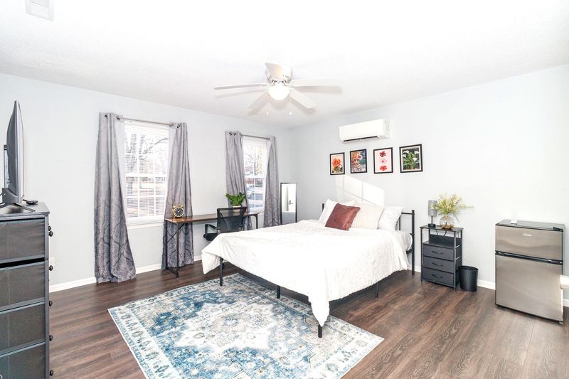 roommates in Undisclosed, Concord, NC 28025 Beautiful House in Concord (id. 21244) - cirtru.com