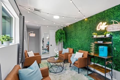 Modern Co-Living in Southeast Houston |  Fully Furnished Rooms |  All Utilities & Wi-Fi Included |  On-Site Laundry |  Near Transit & Essentials |  Quiet & Convenient Location (id. 1320)