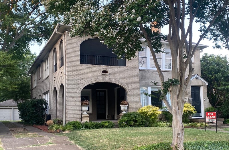 Entire Place 2Bed.1Bath
