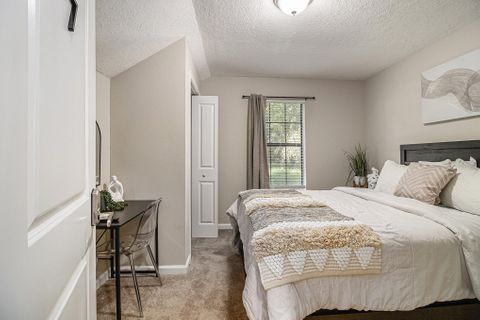 roommates in Undisclosed, Lithonia, GA 30058 Quiet, Clean, and Affordable Living in Lithonia GA!    Essential Furnishings   Black Out Curtains   On-Site Laundry  Desk & Chair in Every Room!   Fully-Equipped Kitchen with Cookware   40” Smart TV with Streaming Apps in Every Room! (id. 14365) - cirtru.com