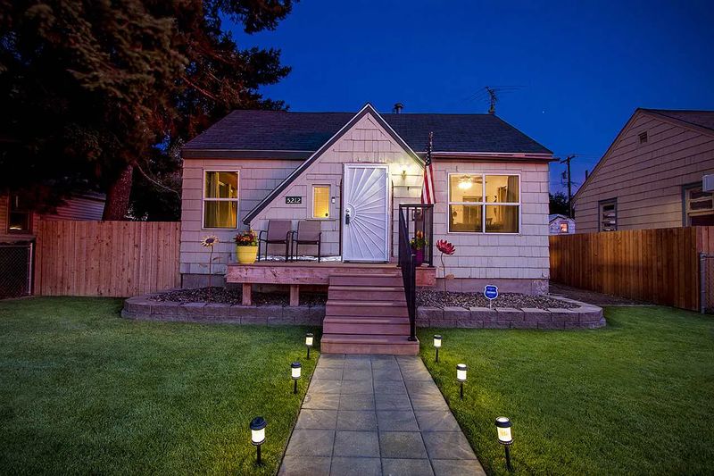 roommates in Spokane Private Room in 2Bed.2Bath - cirtru.com