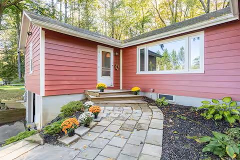 Entire Place 3Bed.1Bath