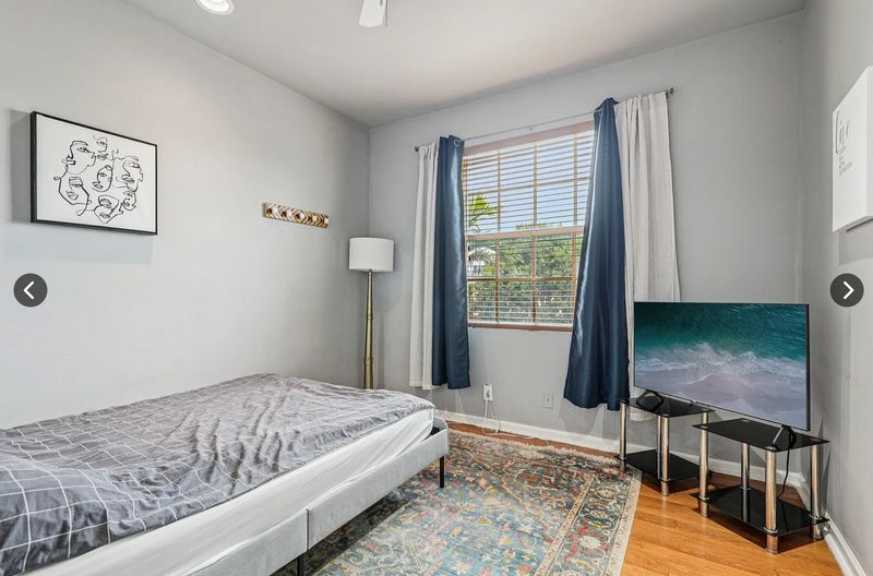 roommates in Hollywood Private Room in 2Bed.1Bath - cirtru.com