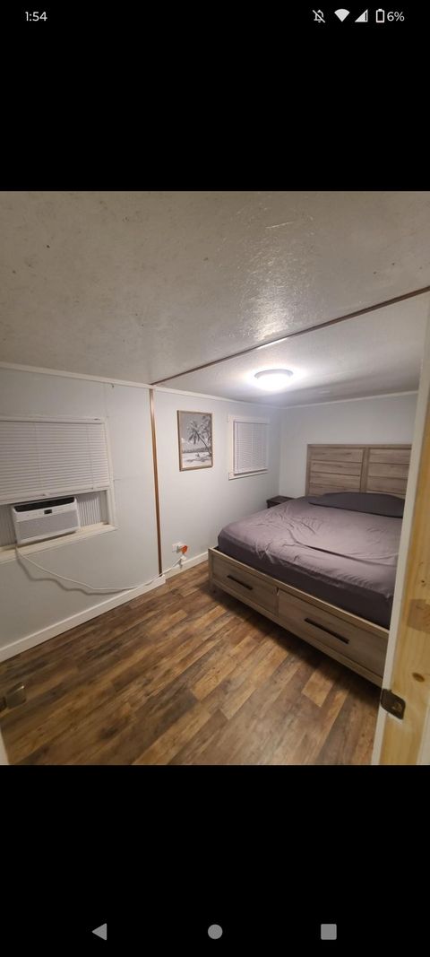 Private Room in 3Bed.1Bath